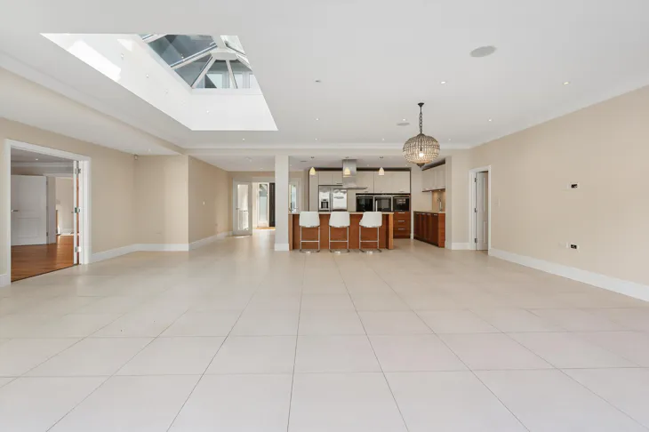 House The Barton in Elmbridge