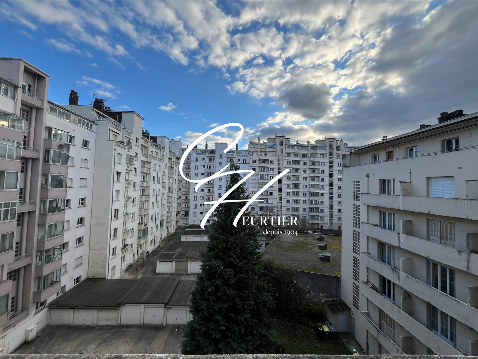 Flat Allée des Justes in Grenoble