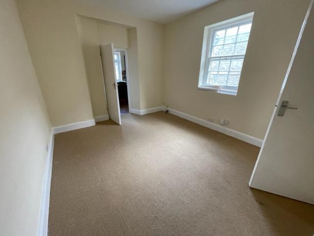 Flat Seavale Road in Clevedon