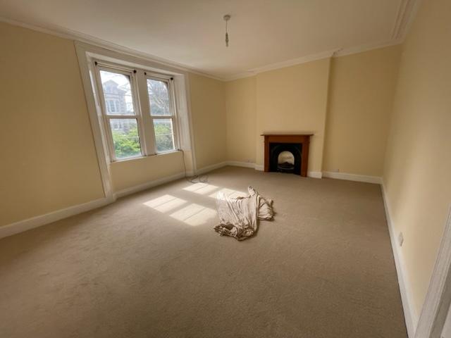 Flat Seavale Road in Clevedon