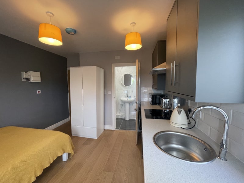 Flat Himley Road in Dudley