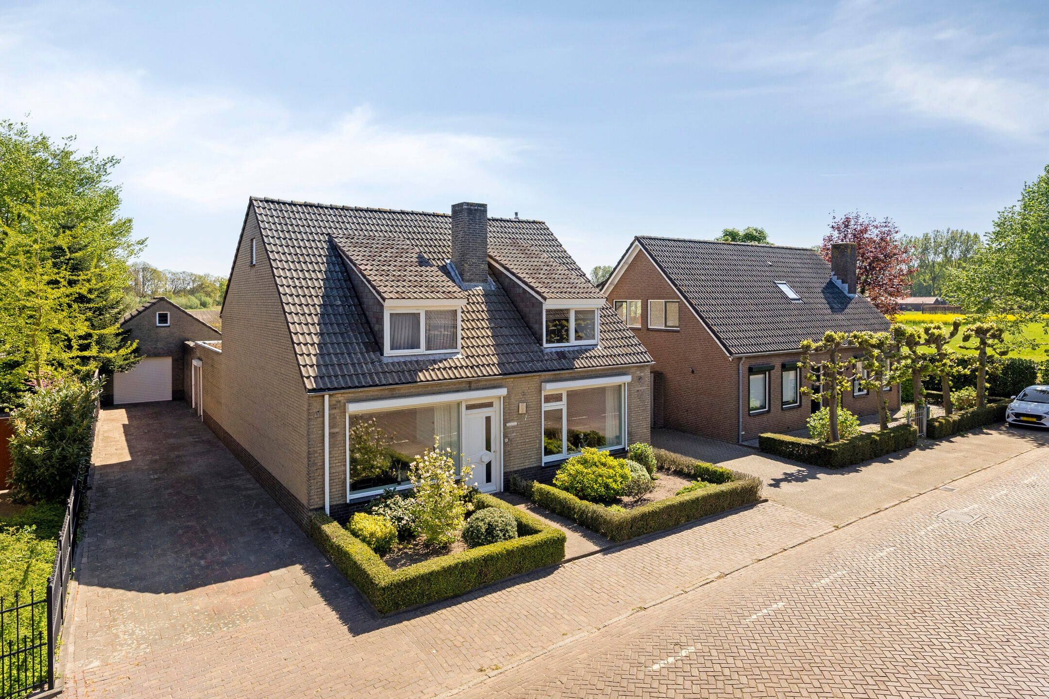 Huis Hoge Dijk 7 in Oosteind