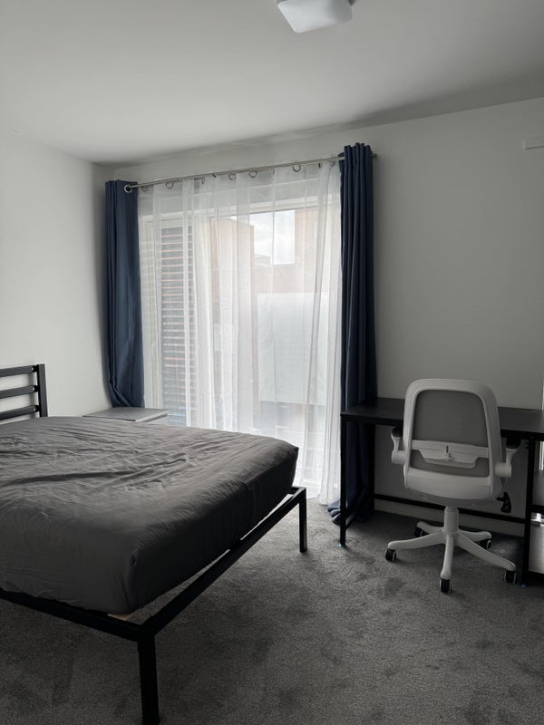 Room Alexander Street in Salford