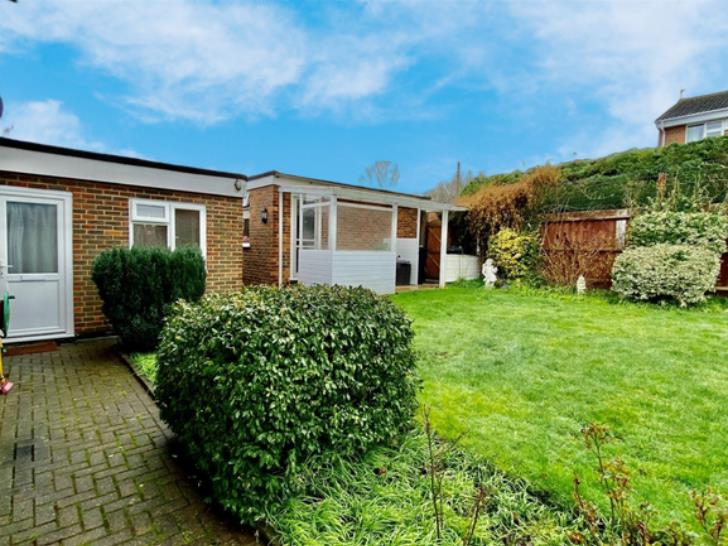 Flat Bonnington Road in Maidstone