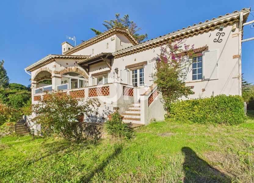 House Boulevard Esterel Parc in Mandelieu-la-Napoule
