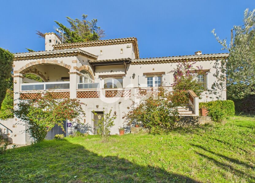 House Boulevard Esterel Parc in Mandelieu-la-Napoule