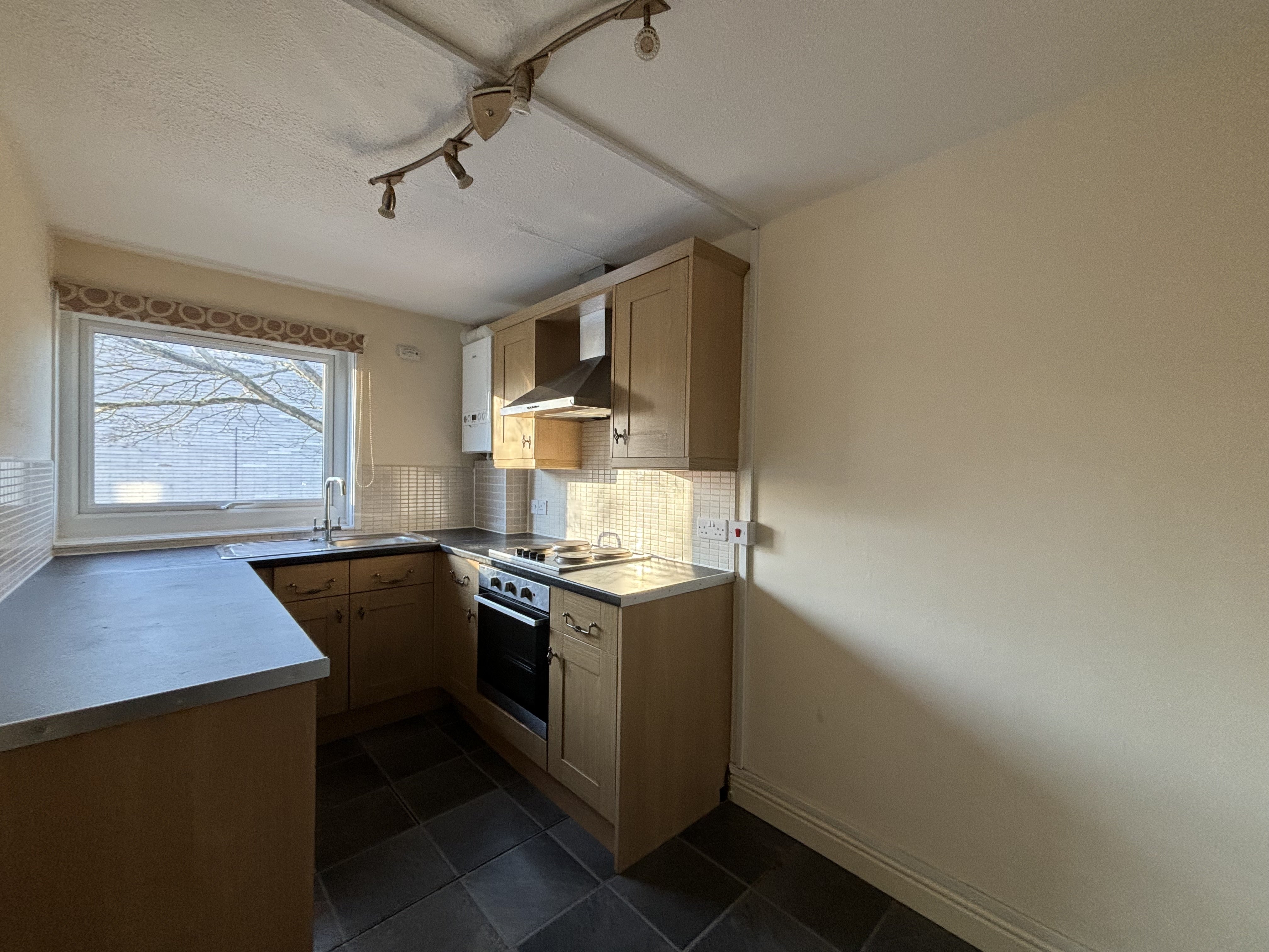 Flat Long Marsh Square in Northampton