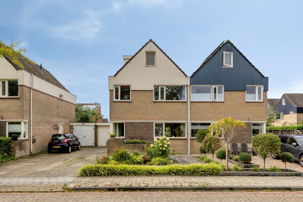 Huis De Sânhorst 14 in IJlst
