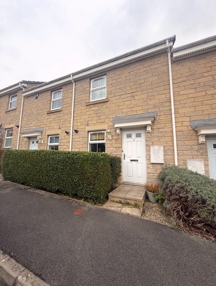 House Knights Way in Bradford