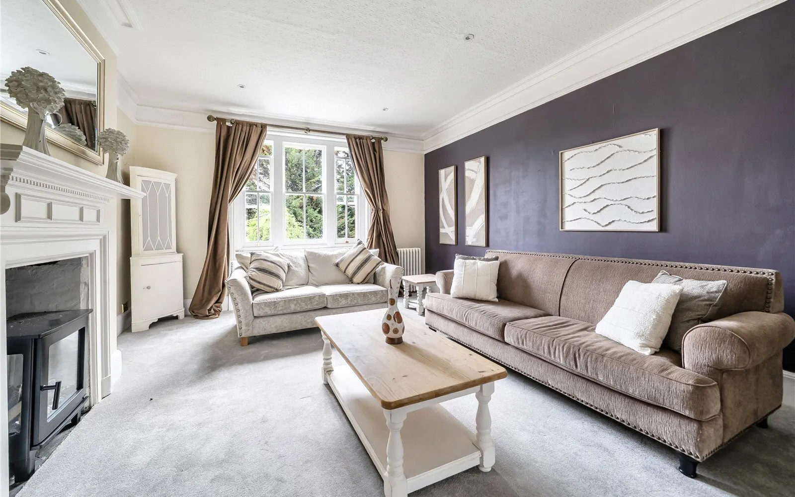 Flat Carbery Lane in Ascot