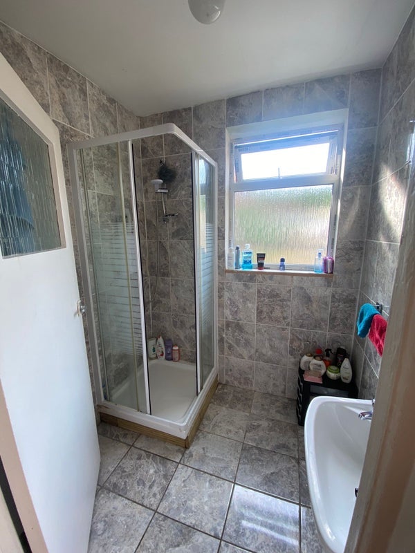 Room Riverdale Road in Greater London