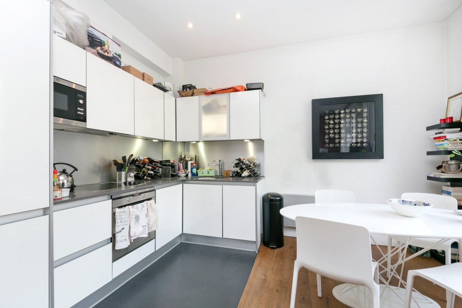 Flat Owen Street in Greater London