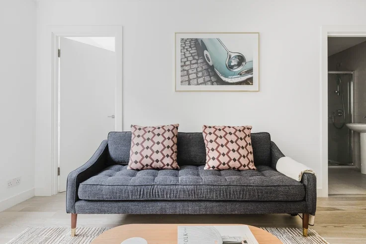 Room Cleveland Street in Greater London