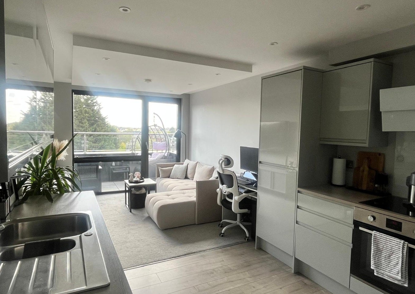 Flat Anstey Lane in Leicester