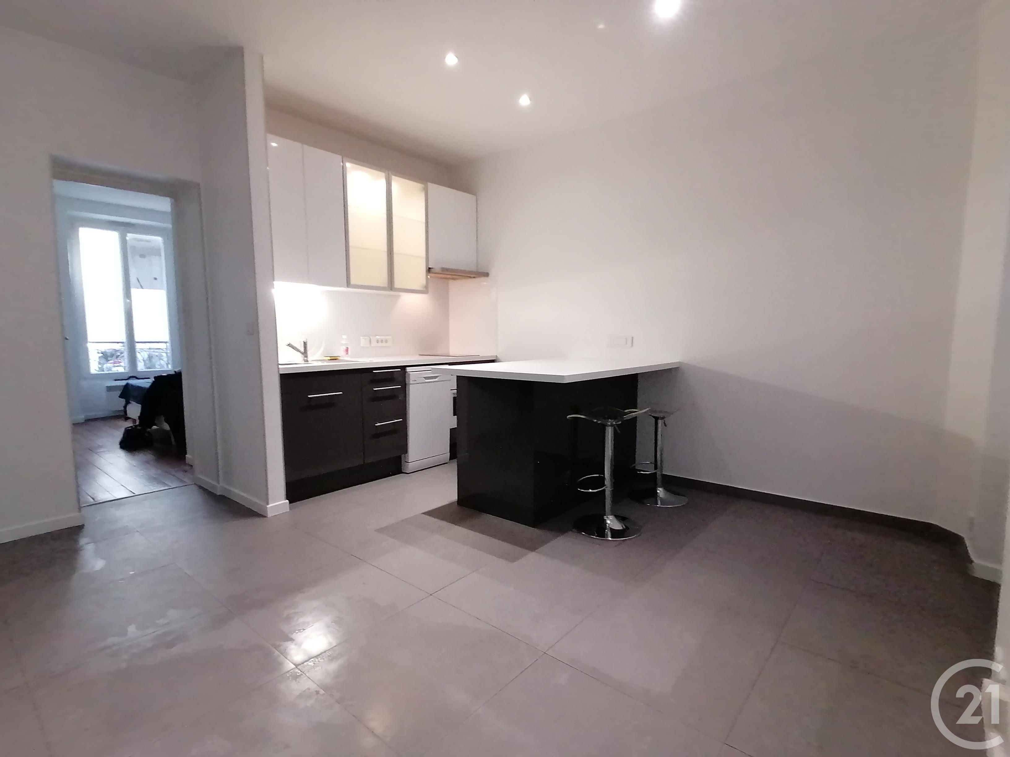 Flat Rue Vergniaud in Levallois-Perret