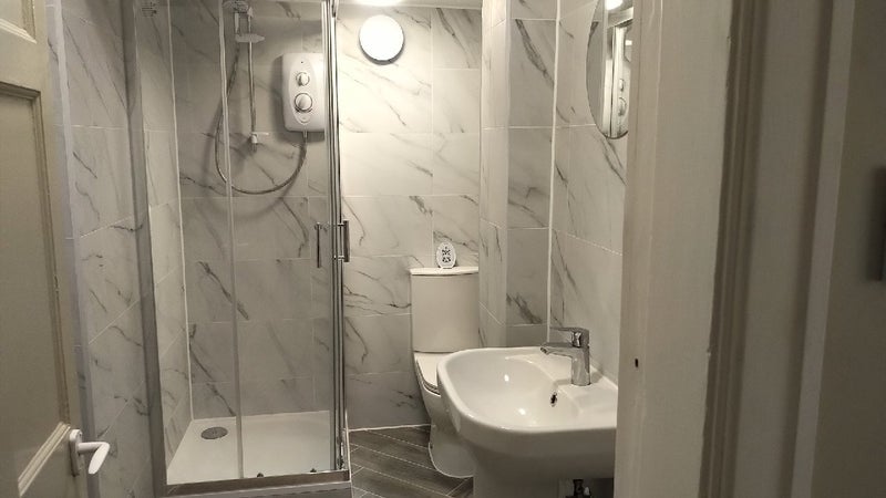 Room Camden Place in Preston