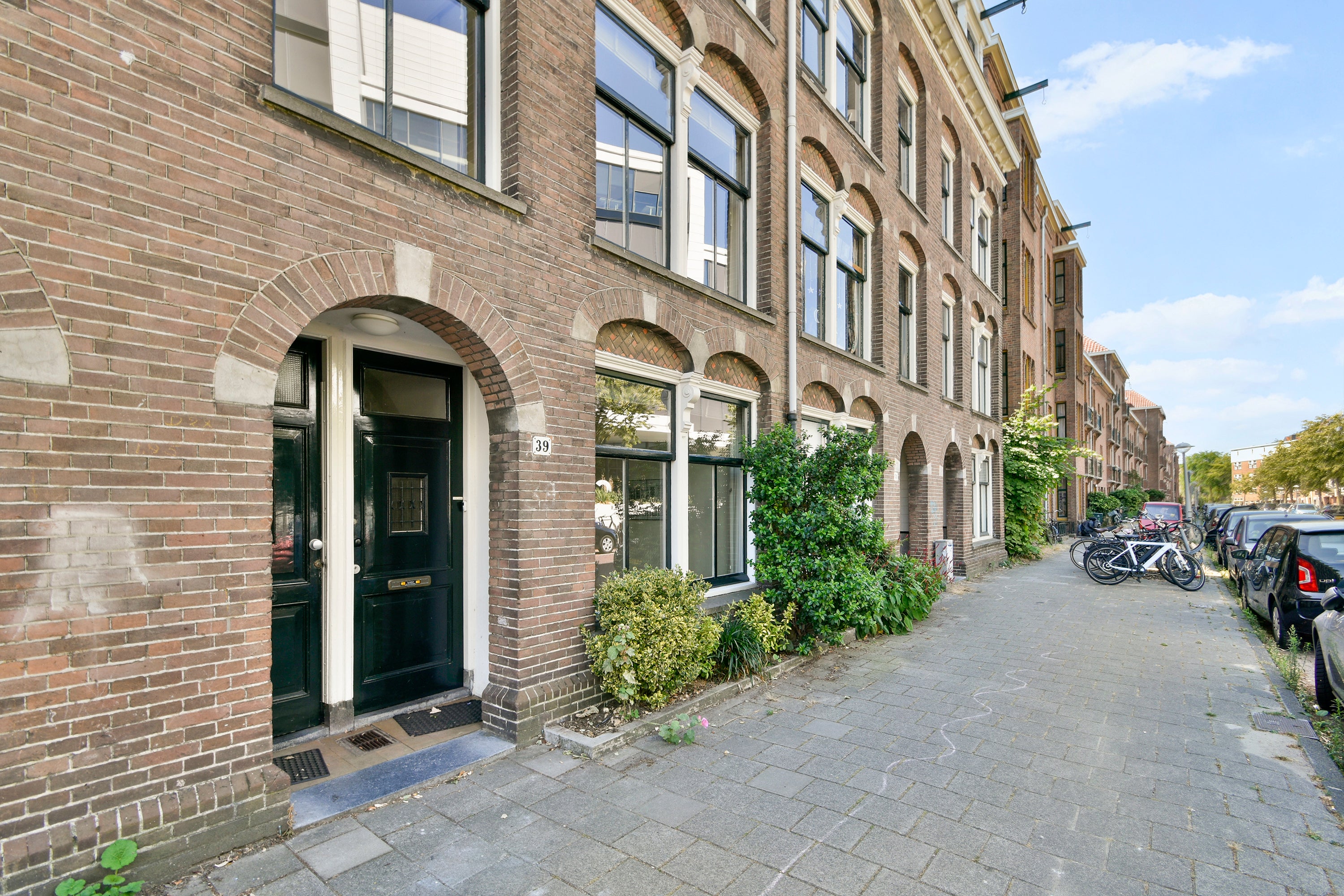 Woning te huur: Trompenburgstraat, Amsterdam