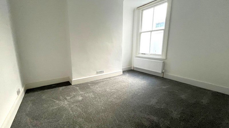 Flat Elm Road in Worthing