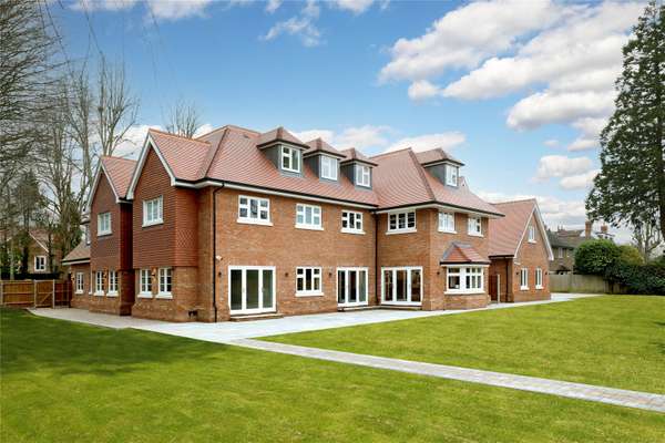 House Gregories Road in Beaconsfield