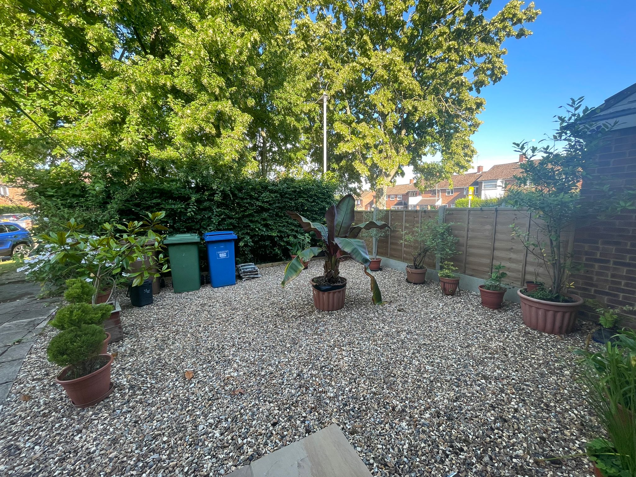 House Fernhill Close in Bracknell