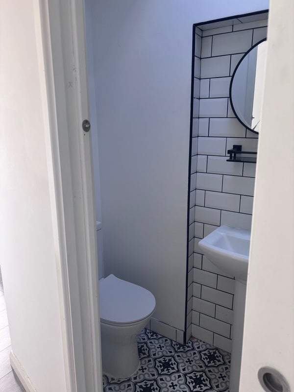 Flat Deansway in Greater London