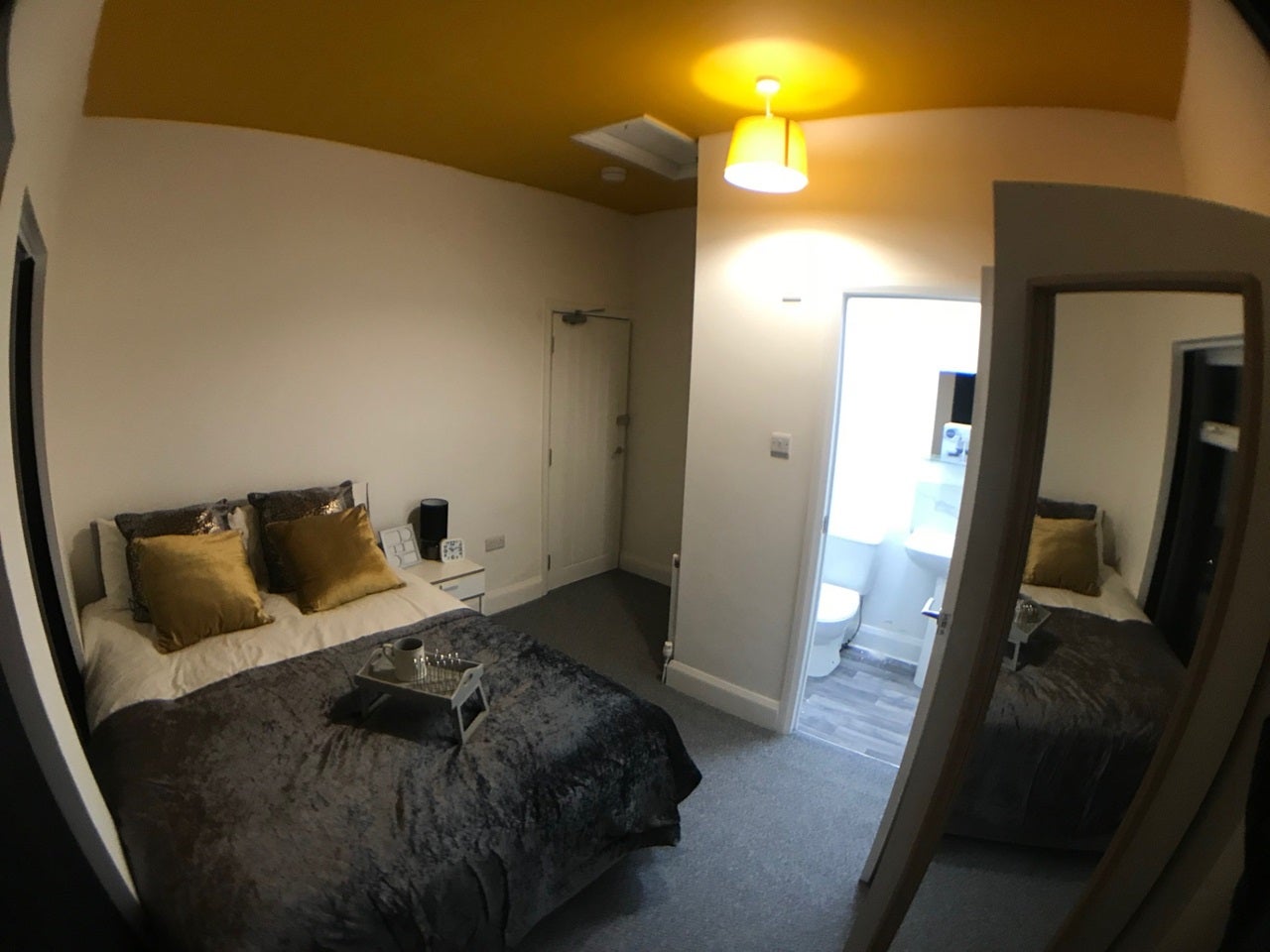 Room Gainsborough Road in Crewe