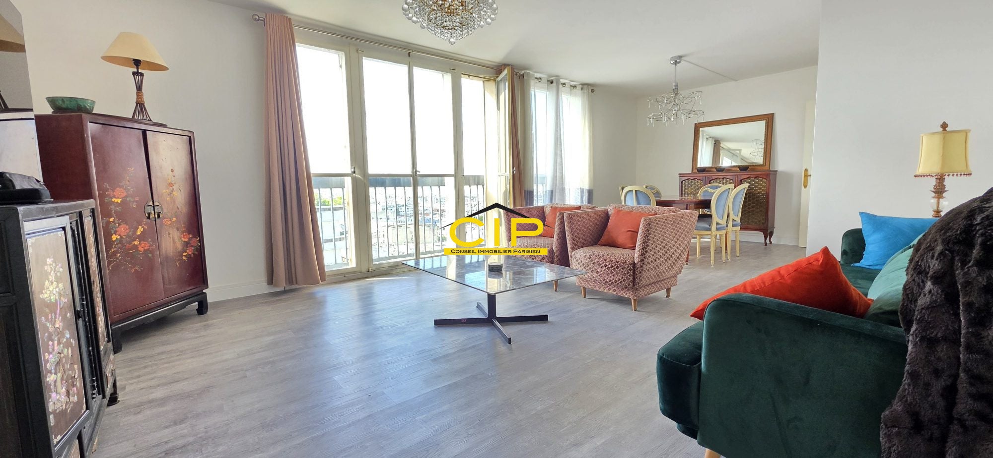 Appartement Allée Diane de Poitiers à Paris