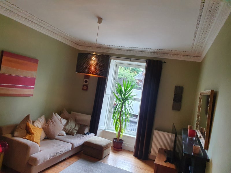 Flat Lochend Road in City of Edinburgh