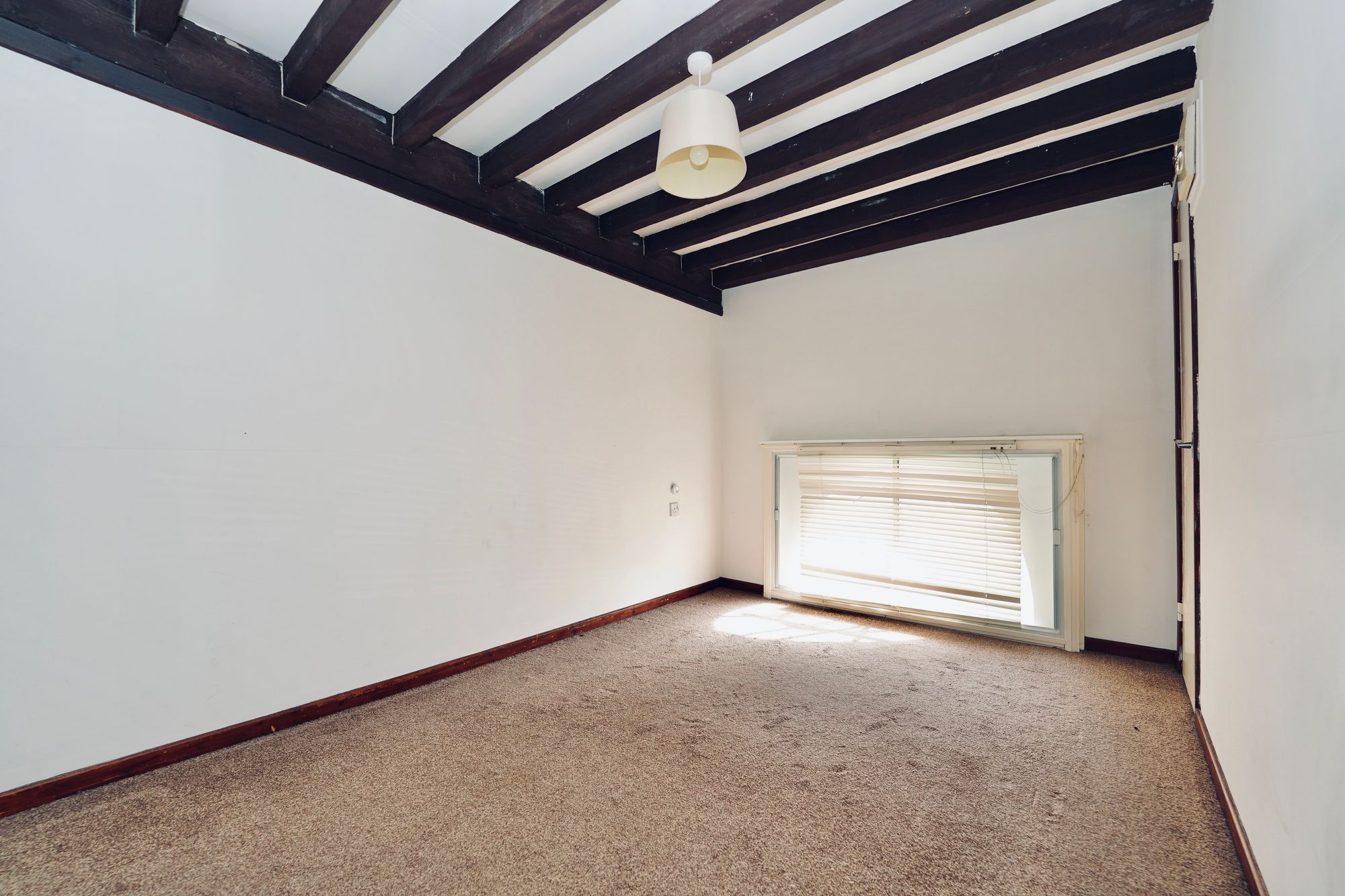 Flat Bridge Place in Huntingdonshire