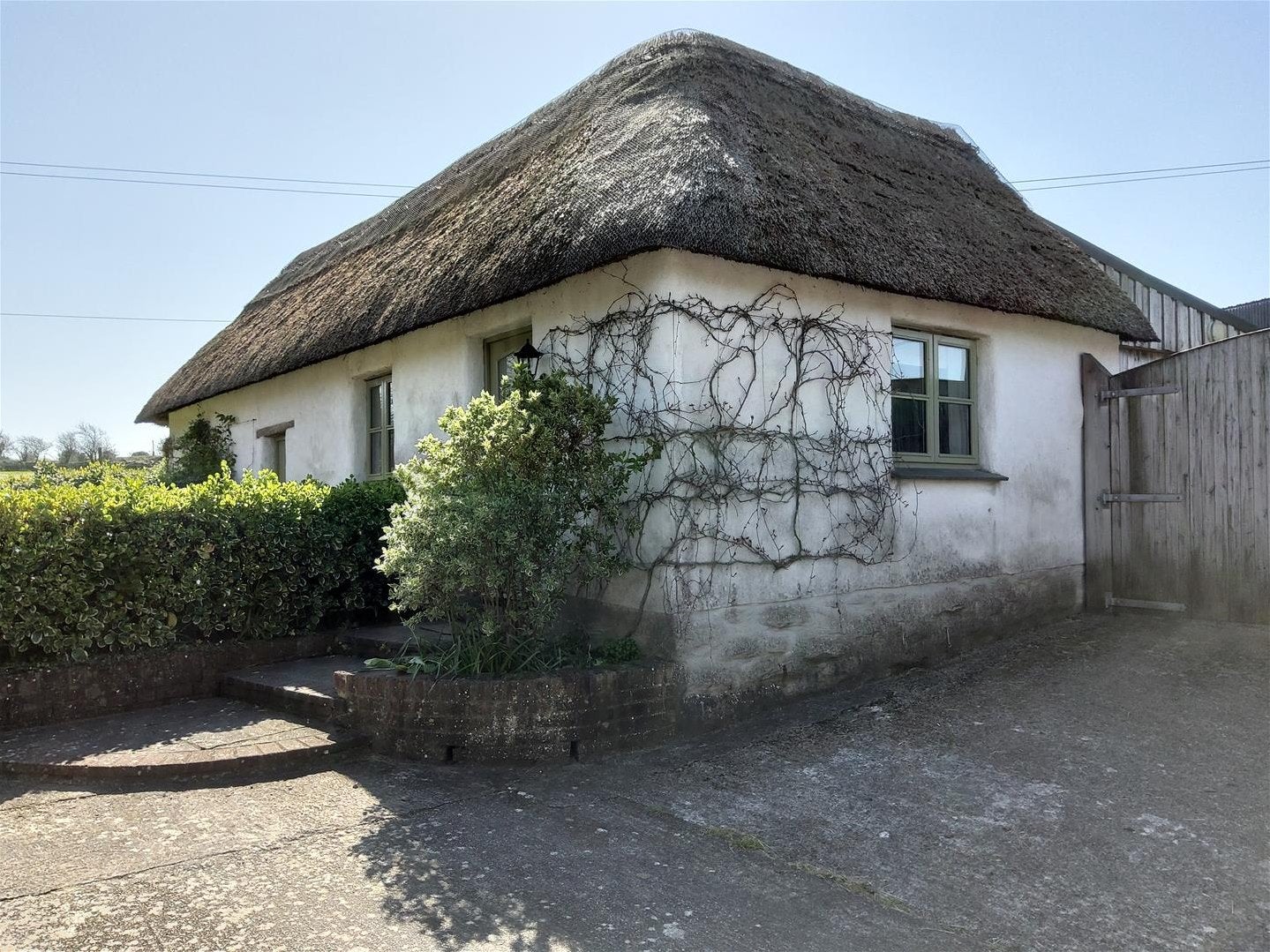 House Forge Road in Llangynidr