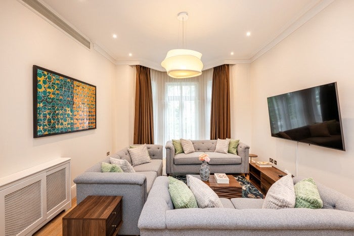 House Scarsdale Villas in Greater London
