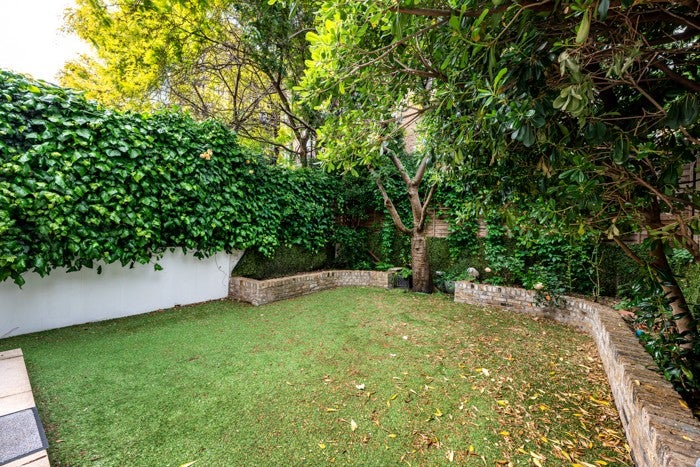 House Scarsdale Villas in Greater London
