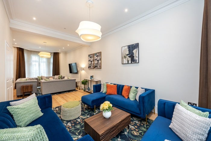 House Scarsdale Villas in Greater London