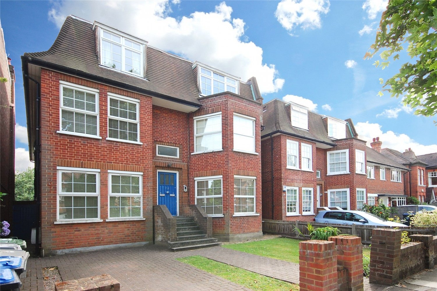 Flat Dartmouth Road in Greater London