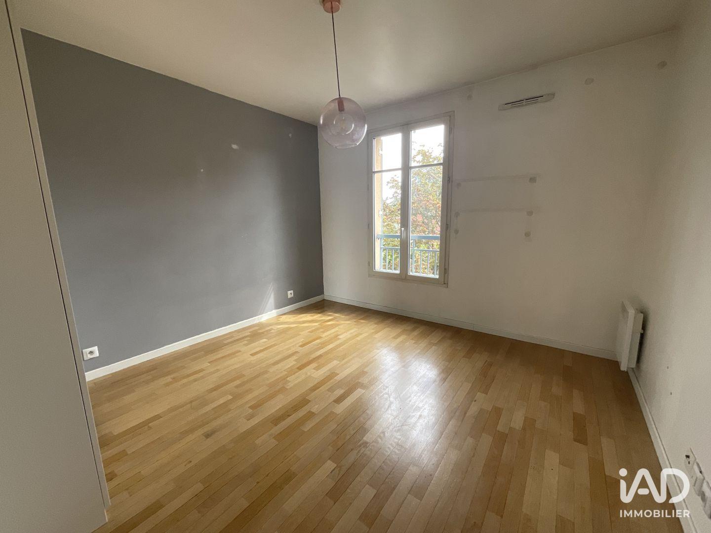 Flat Rue Albert Priolet in Saint-Germain-en-Laye