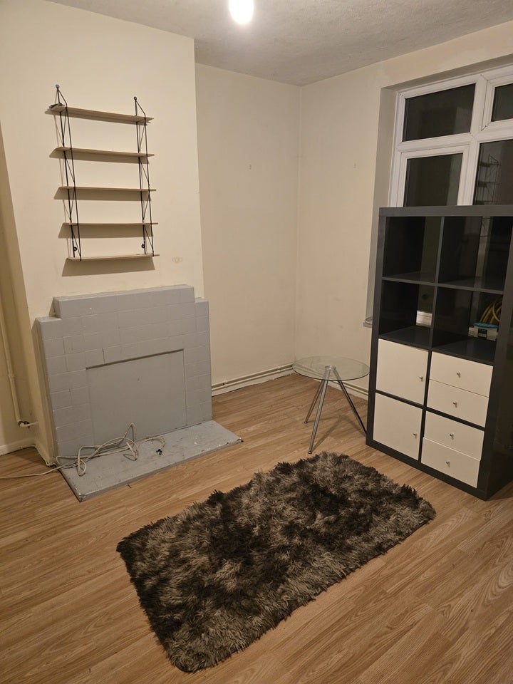 Room Tilling Crescent in Tylers Green