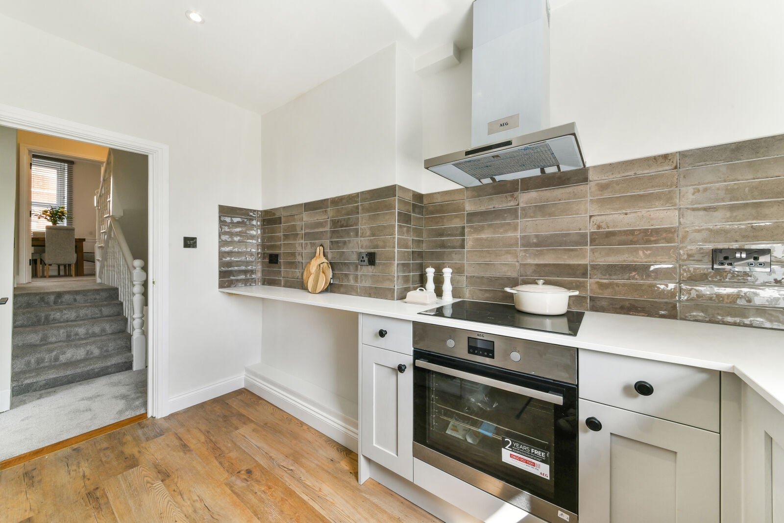 Flat Leopold Road in Greater London