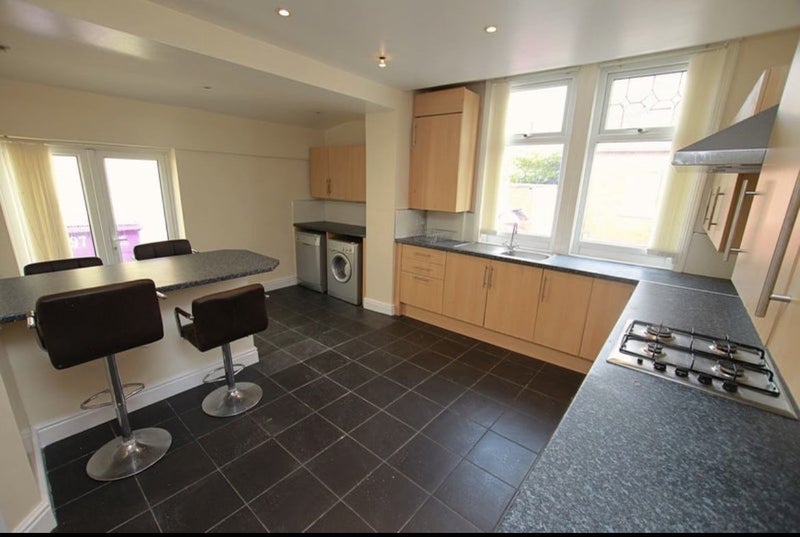 Room Aigburth Road in Liverpool