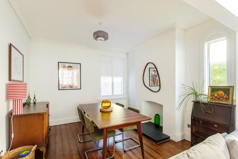 Room Gladstone Street in Charnwood
