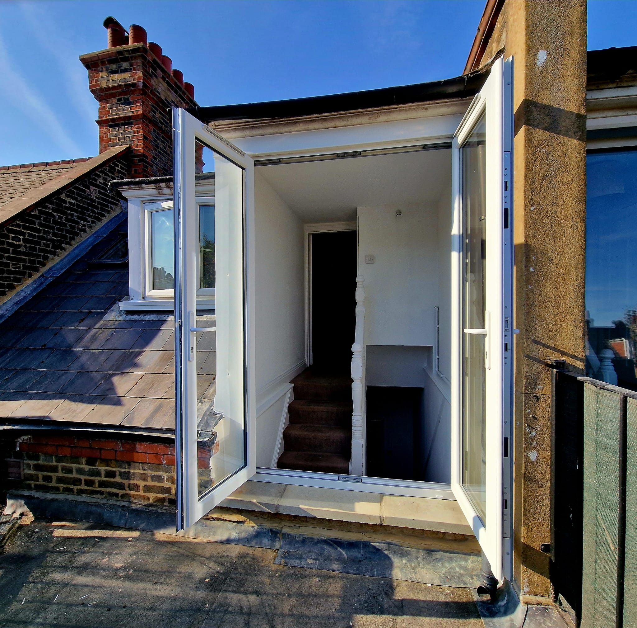 Flat Amesbury Avenue in Greater London