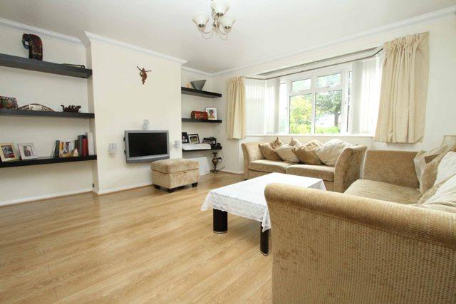 House Warrender Way in Greater London