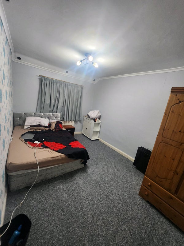 Room Yerbury Grove in Birmingham