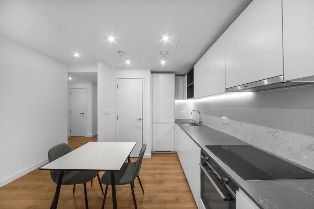 Flat Charter Street in Greater London