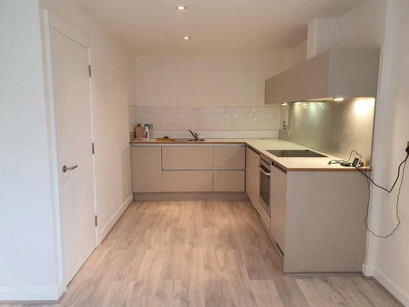 Flat Hereford Road in Greater London