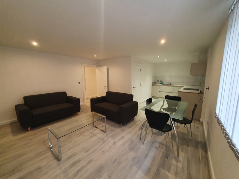 Flat Hereford Road in Greater London
