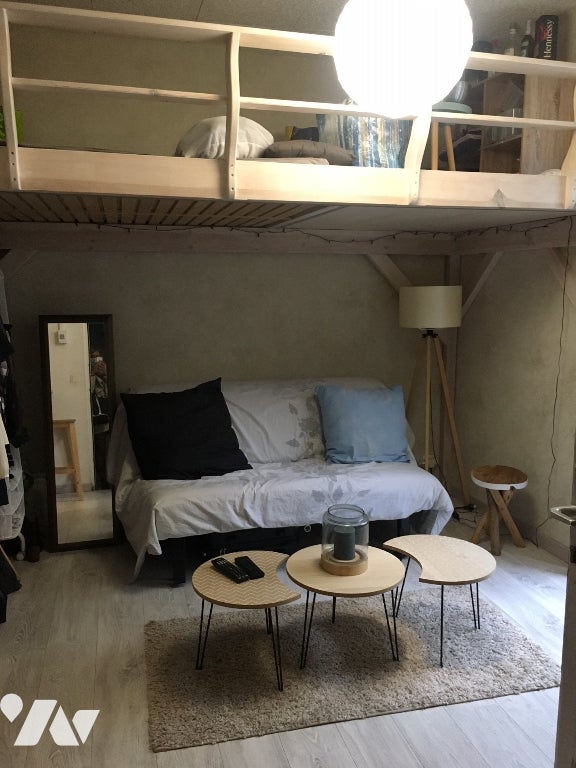 Flat Rue Isaac Le Chapelier in Rennes