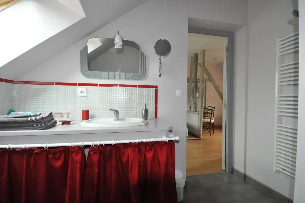 Chambre Ruelle Hallay à Saint-Prest
