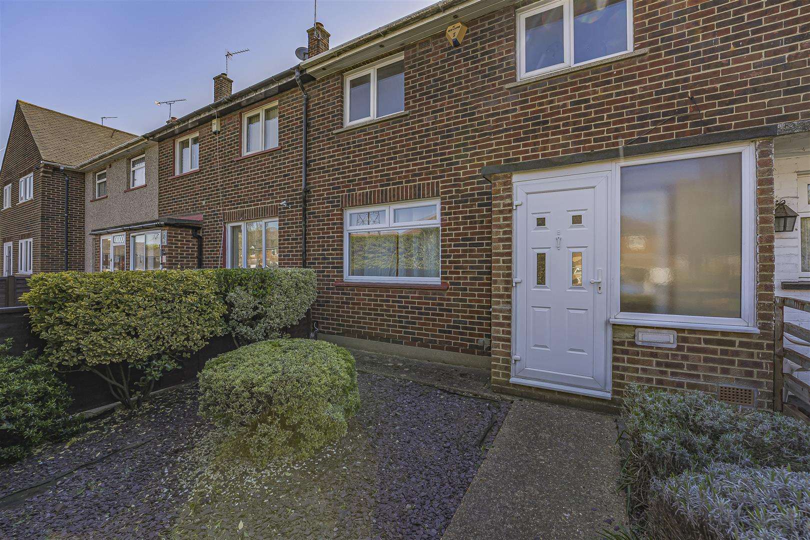 House Wordsworth Way in Dartford