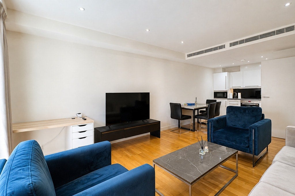 Flat Blandford Street in City of Westminster