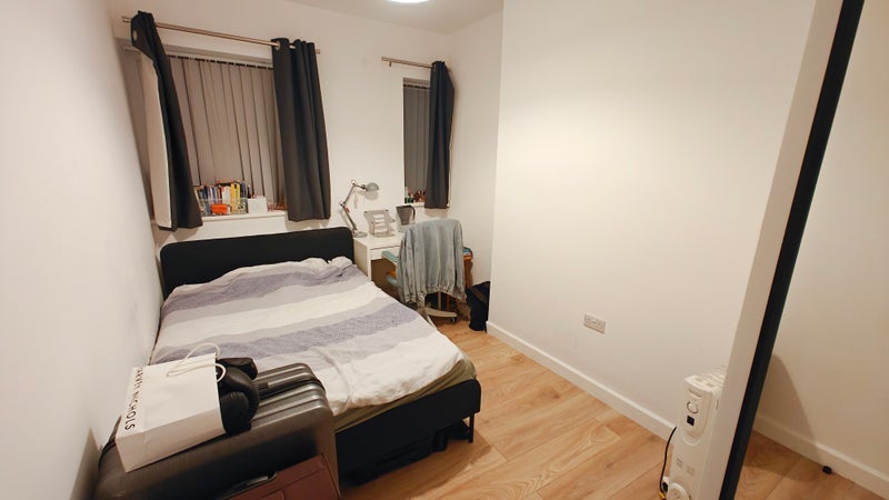 Flat Aske Street in Greater London
